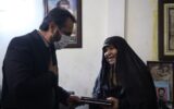 سرپرست شهرداری مشهد با مادر شهید کاوه دیدار کرد
